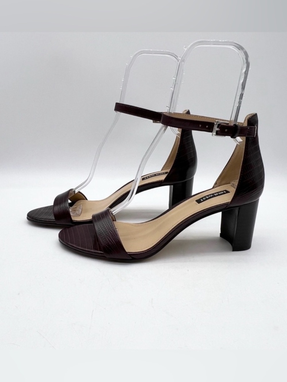 Nine West Pruce 3 Faux Leather Vegan Pumps Heels Embossed Ankle Strap Size 10